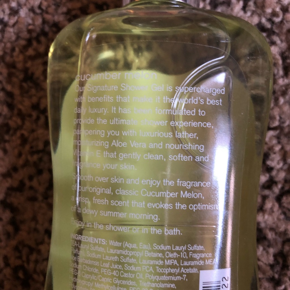 NWT-Bath&BodyWorks Cucumber Melon Shower Gel 10Oz. - Picture 3 of 3
